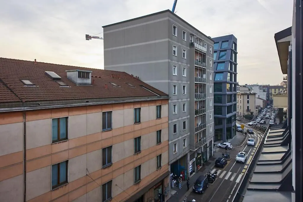 Attico Lussuoso Con Spa A 10 Min Dal Duomo Apartment Milan