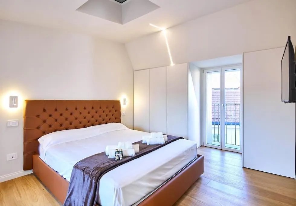 Attico Lussuoso Con Spa A 10 Min Dal Duomo Apartment Milan