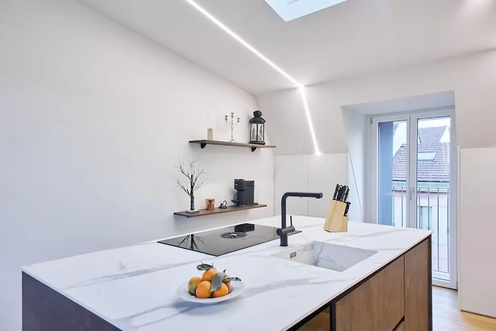 Attico Lussuoso Con Spa A 10 Min Dal Duomo Apartment Milan 0*,